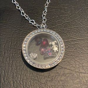 Origami Owl “Pretty Princess” necklace